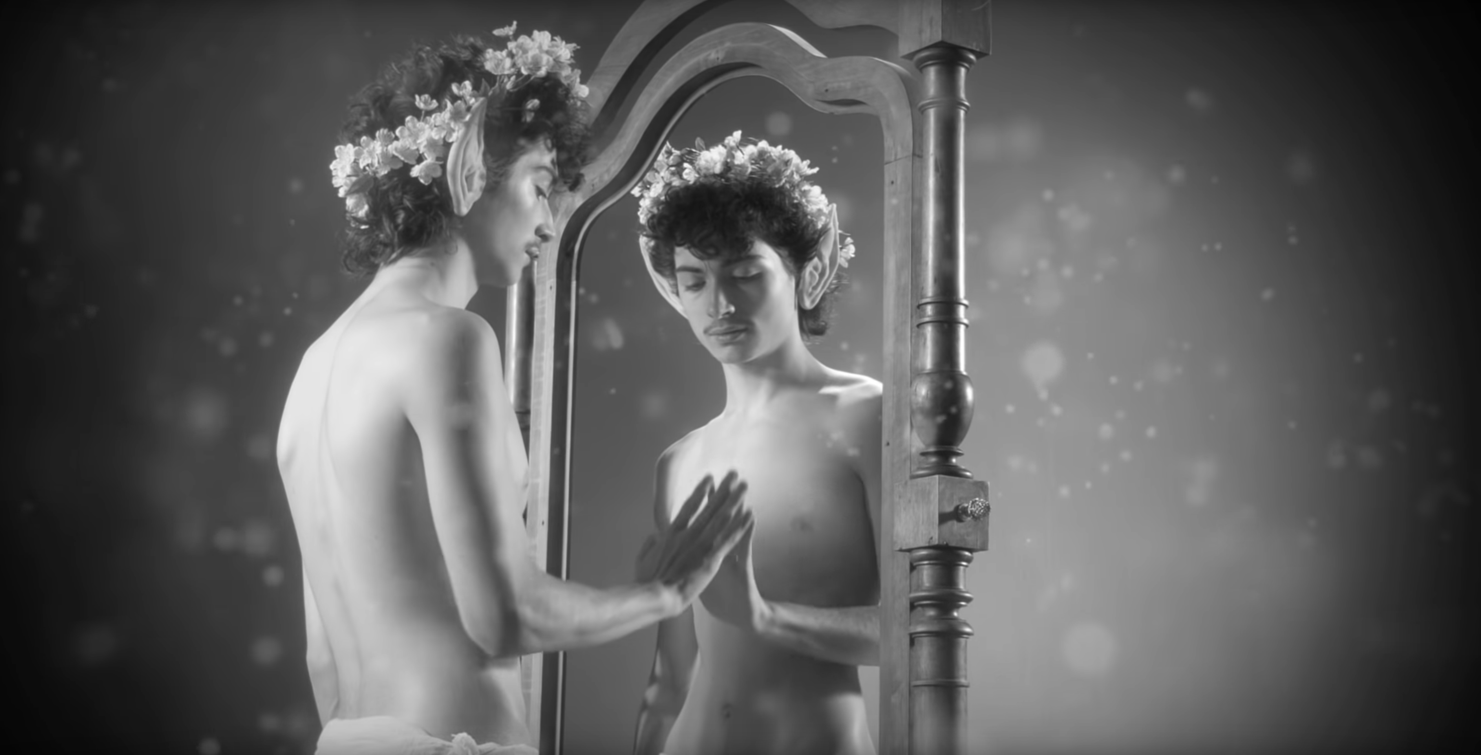 Conoce a los gemelos del vídeo de Fangoria: "Peiteado Twins"