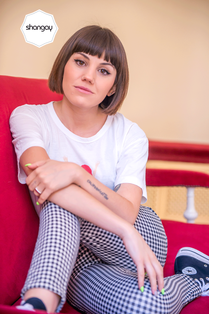Angy Fernández: "Estoy intentando sacar de mi interior toda esa mierda que nos impone la sociedad"