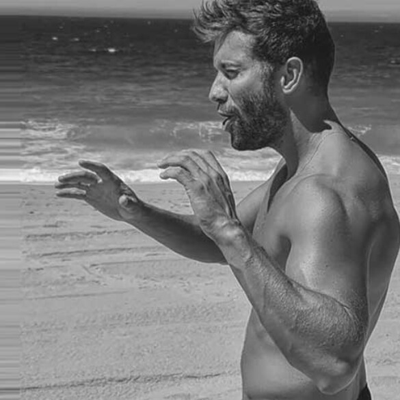 Pablo Alborán revienta su Instagram en su verano más salvaje (y sexy)