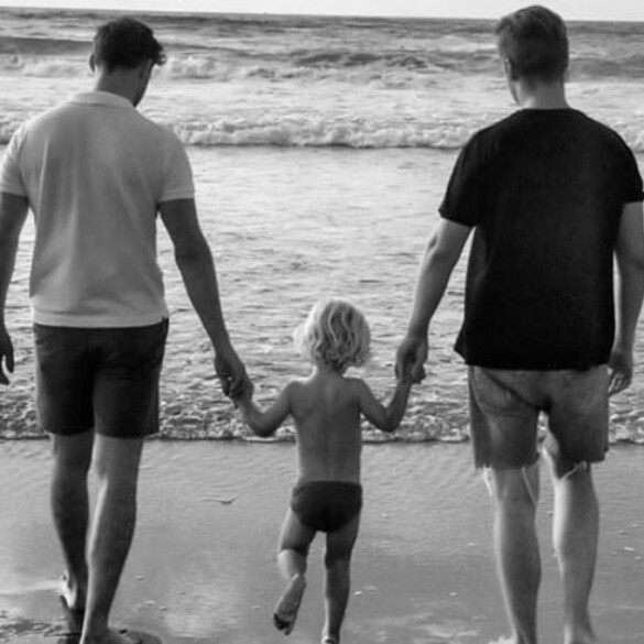 Pablo Rivero, orgulloso de su pareja y su familia: "En casa somos tres chicos"