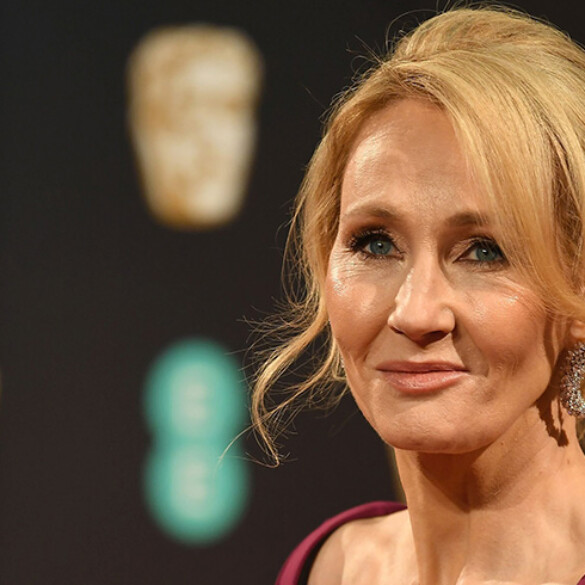 J.K. Rowling vuelve a ser acusada de transfobia por su última novela 'Troubled Blood'