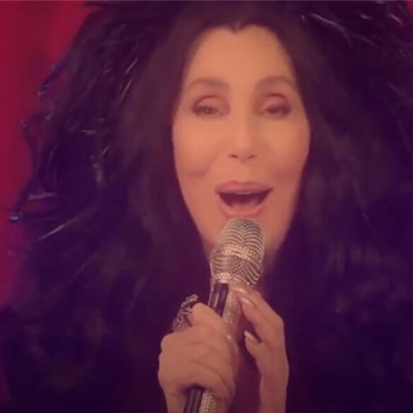 Cher pone la piel de gallina con la canción con que anima a votar a Joe Biden como presidente de Estados Unidos