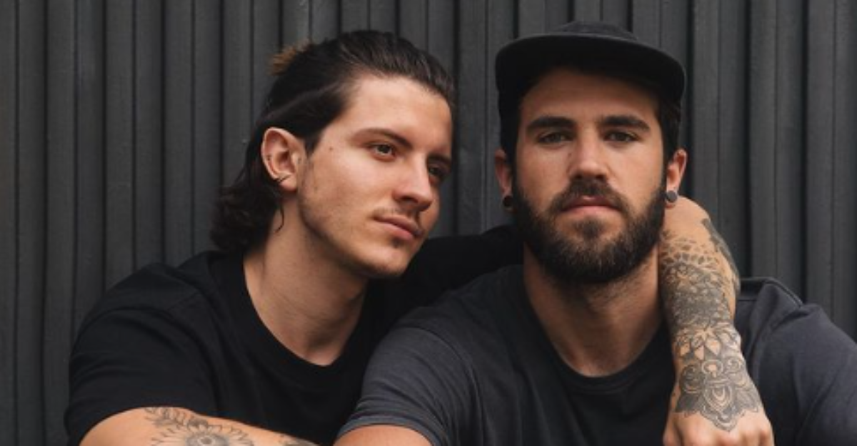 Jonan Wiergo y Christian nos regalan la postal navideña más romántica del año