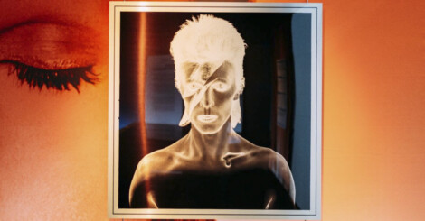 La exposición sobre David Bowie a través de la mirada de Brian Duffy se estrena mundialmente en Madrid