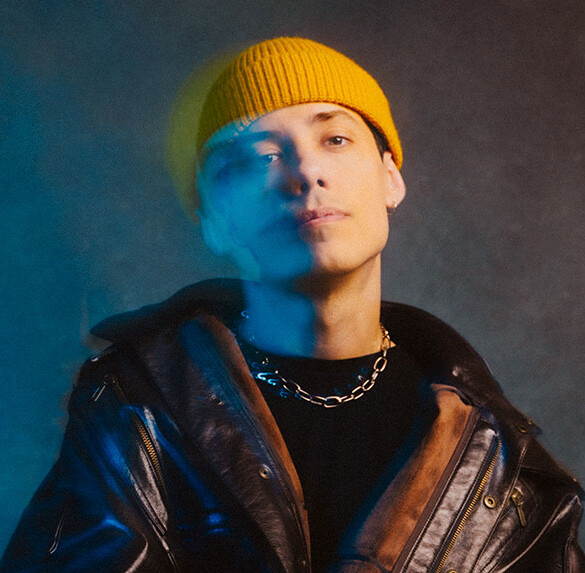 Leroy Sanchez: "Lo que me gusta es crear canciones y tomar un segundo plano, valoro mucho mi privacidad"